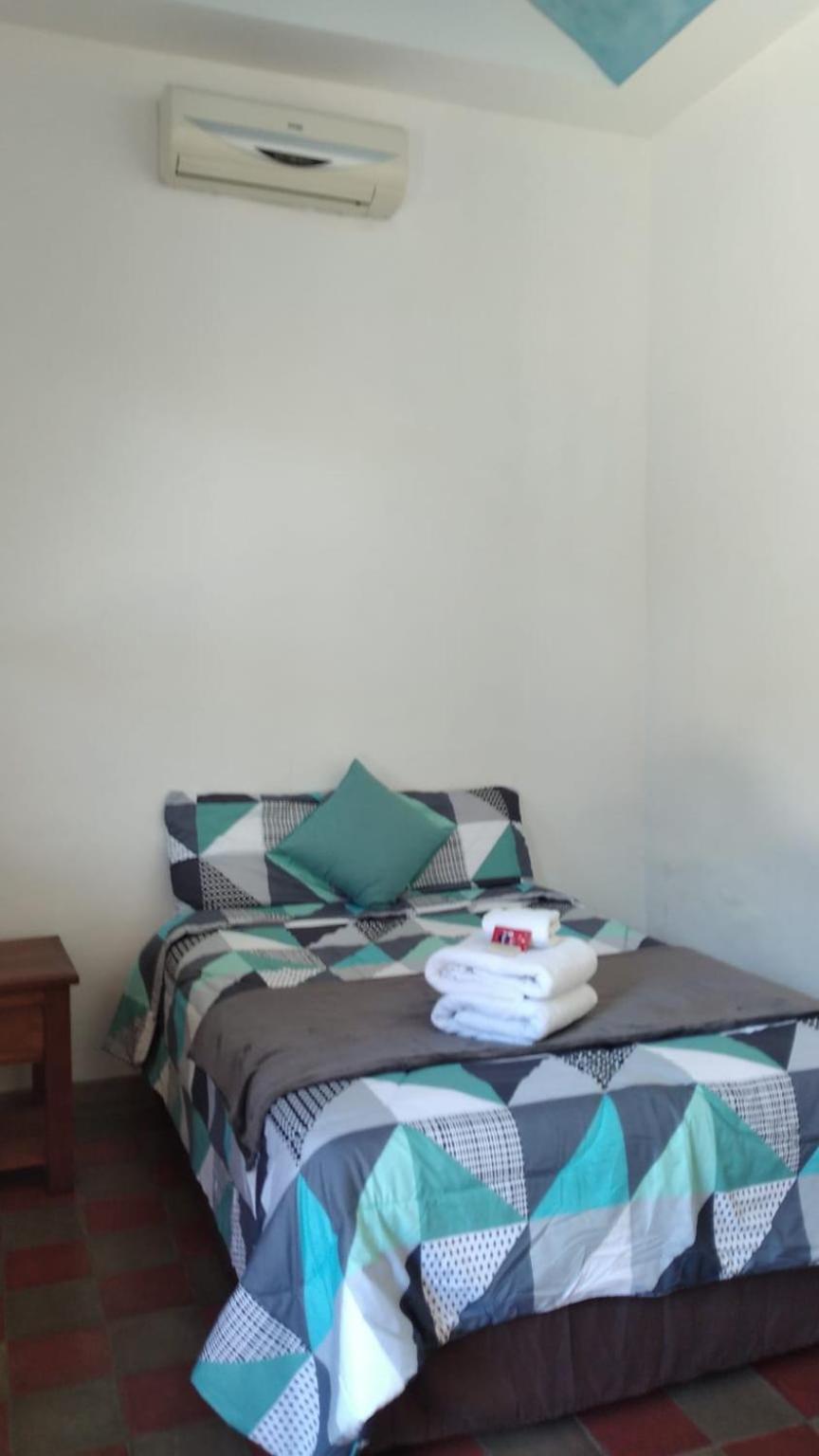 גרנאדה Hotel Colonial Victonella מראה חיצוני תמונה