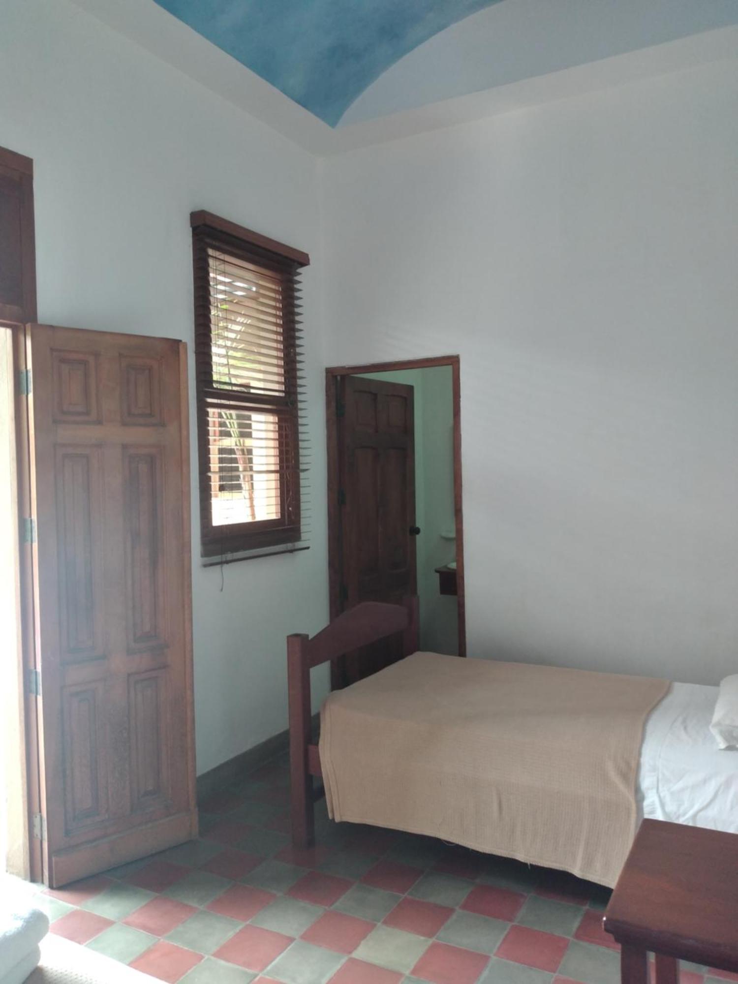 גרנאדה Hotel Colonial Victonella מראה חיצוני תמונה