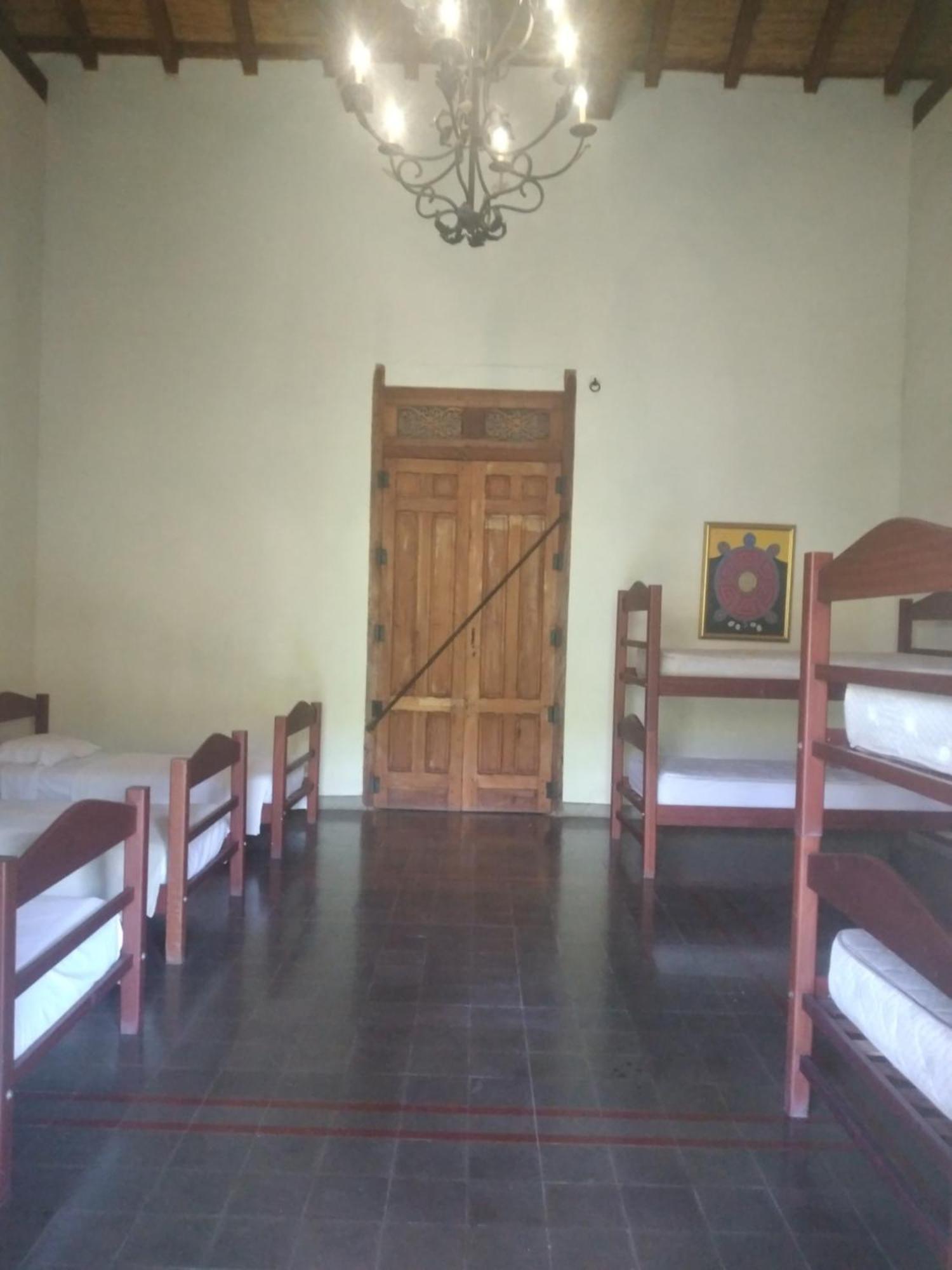 גרנאדה Hotel Colonial Victonella מראה חיצוני תמונה