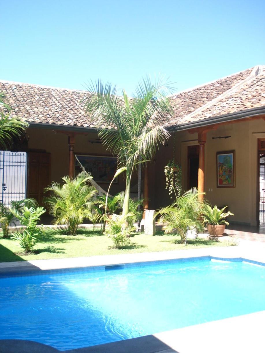 גרנאדה Hotel Colonial Victonella מראה חיצוני תמונה