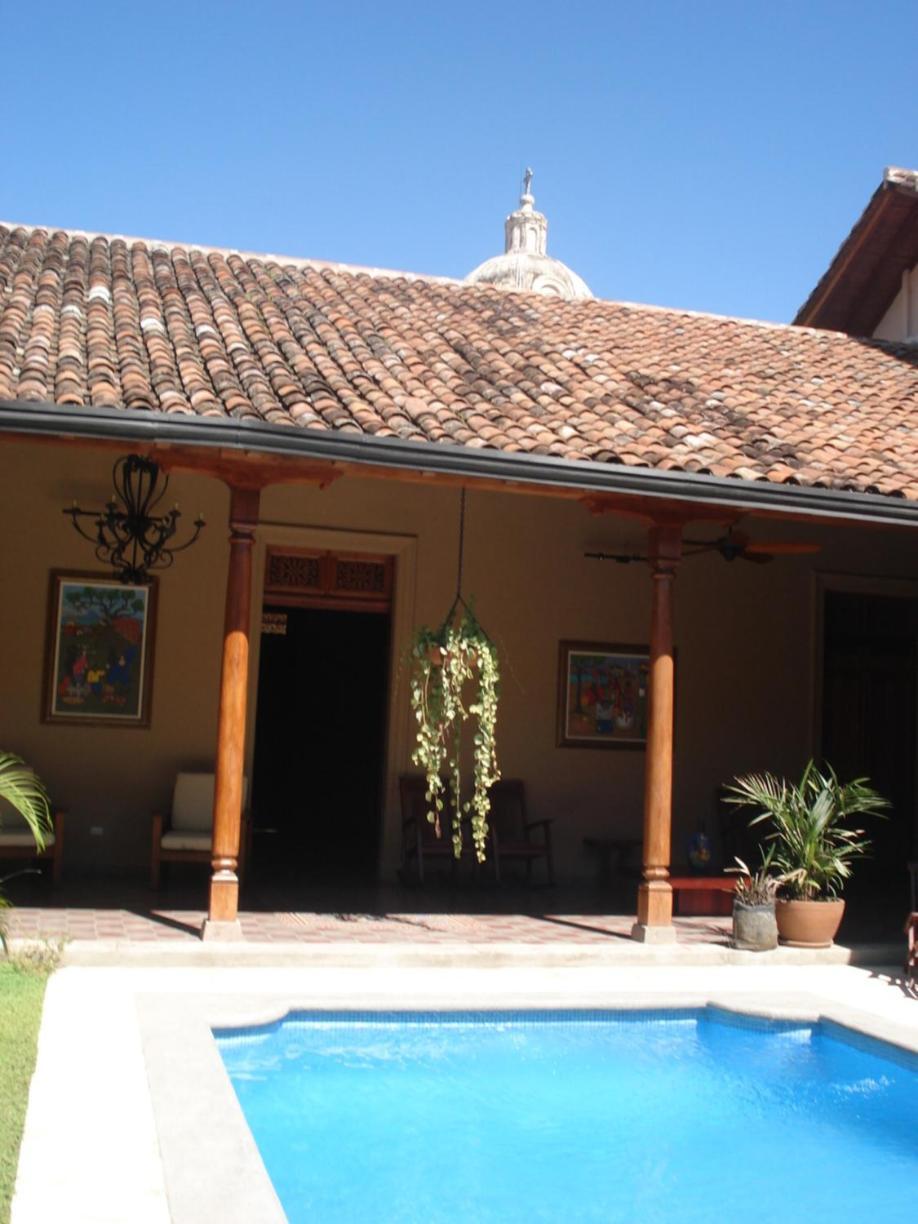 גרנאדה Hotel Colonial Victonella מראה חיצוני תמונה
